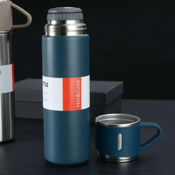 Double Wall Stainless Steel Thermo 500ml Approximate Vacuum Insulated Bottle Water Flask Gift Set with Two Cups Hot & Cold Assorted Color